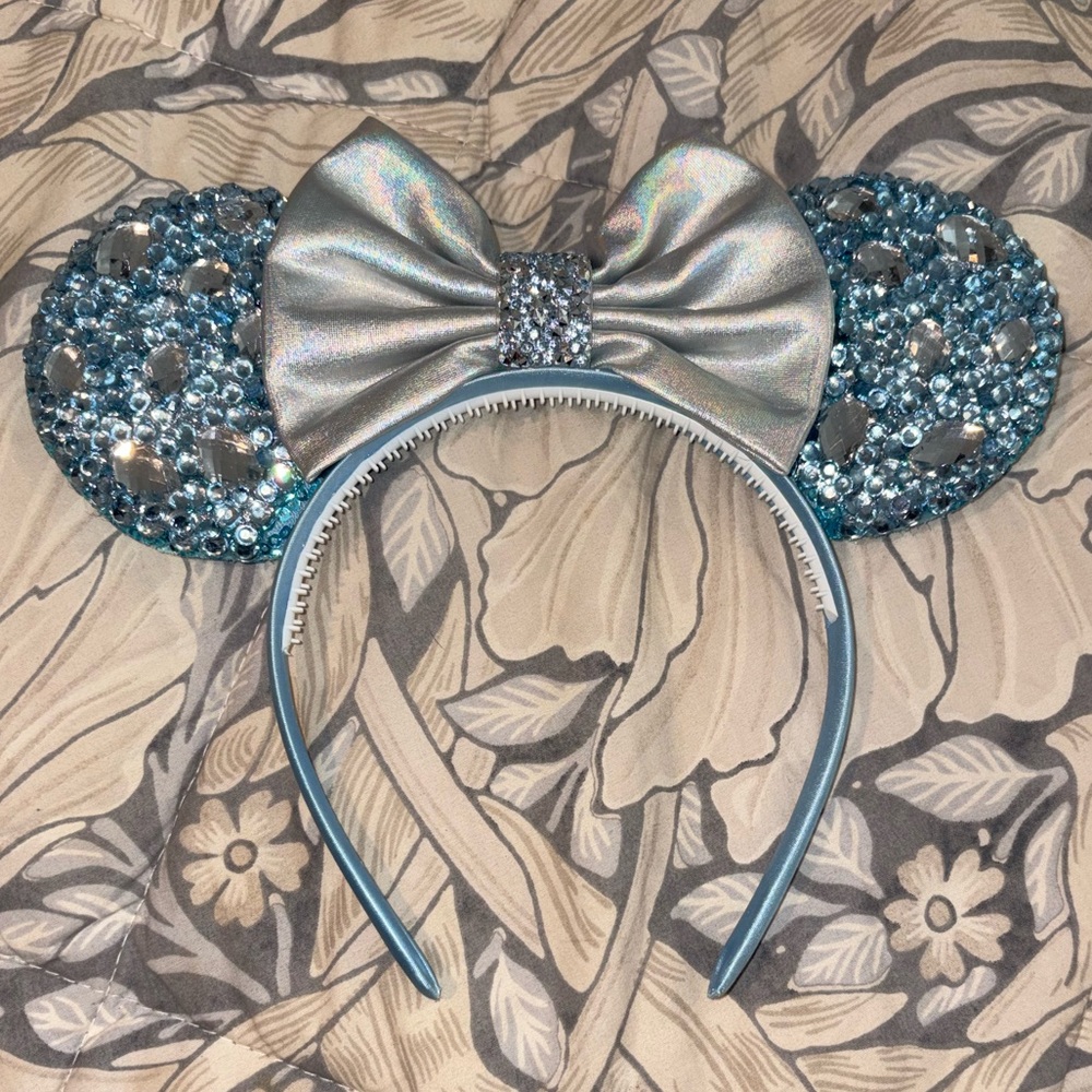 Bedazzled Disney Minnie Ears